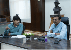 मुख्य सचिव आनन्द बर्द्धन ने कहा कि हरिद्वार कॉरिडोर के अंतर्गत सभी प्रोजेक्ट्स की प्राथमिकता निर्धारित की जाए।