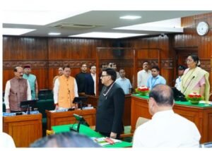 मुख्यमंत्री धामी ने नारी शक्ति वंदन अधिनियम पर आयोजित विधानसभा के विशेष सत्र को किया संबोधित