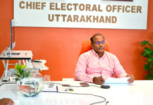 मुख्य निर्वाचन अधिकारी ने जिलाधिकारियों के साथ बैठक कर SIR पर की समीक्षा