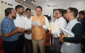 मुख्यमंत्री से विभिन्न कर्मचारी संगठनों के प्रतिनिधिमंडलों ने की भेंट