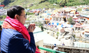 श्री बदरीनाथ धाम में मुख्यमंत्री ने की पूजा-अर्चना, मास्टर प्लान के कार्यों का लिया जायजा